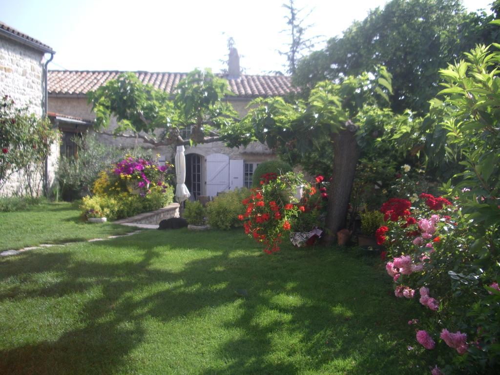 Le Mas Fa Sua Bed and Breakfast Malataverne Eksteriør billede